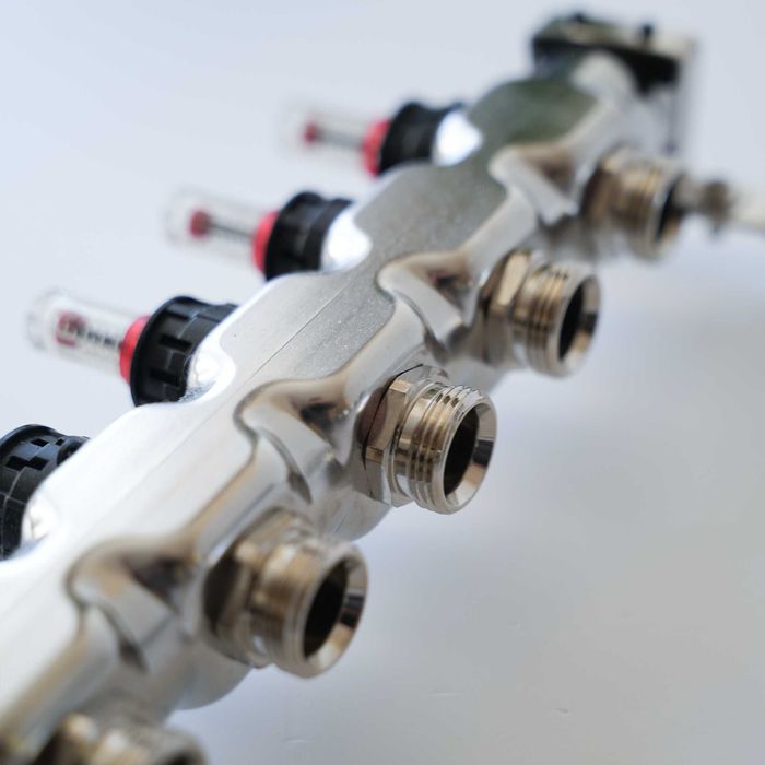 ROZDZIELACZ nierdzewny uzbrojony z pompą WILO - ZESTAW