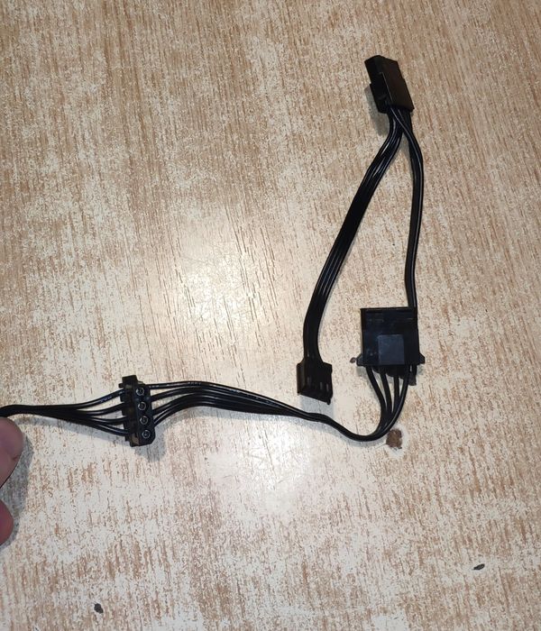 Блок живлення GIGABYTE  GP-P550B (550W)