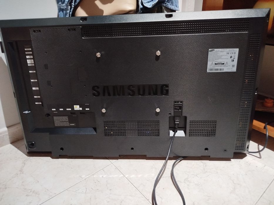 Monitor Samsung Modelo DM40E