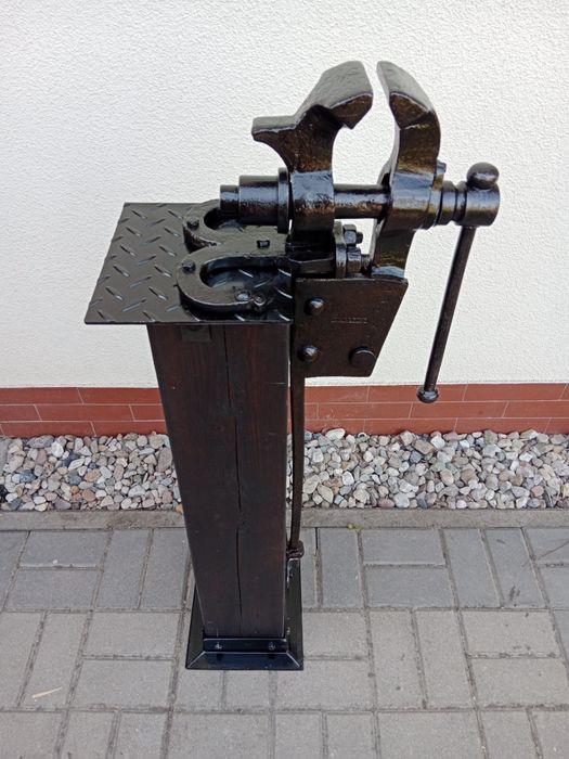 Stare zabytkowe imadło Loft design