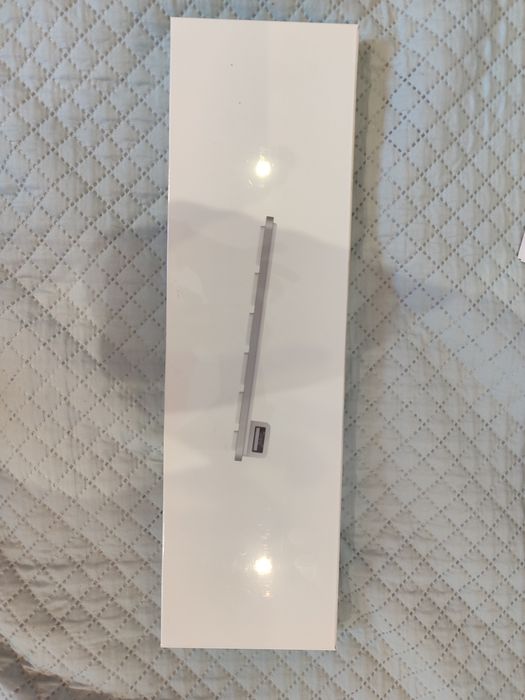 Teclado Apple MB110Z/B ISO USA layout