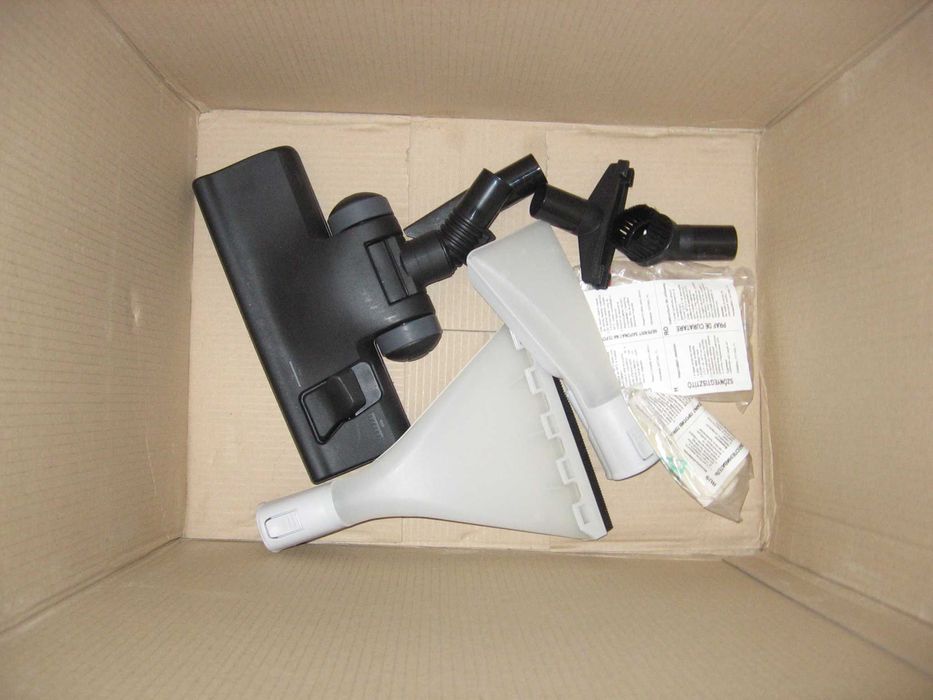 Zelmer wodnik trio 619.5.d4s моющий пылесос: 4 060 грн. - Пылесосы