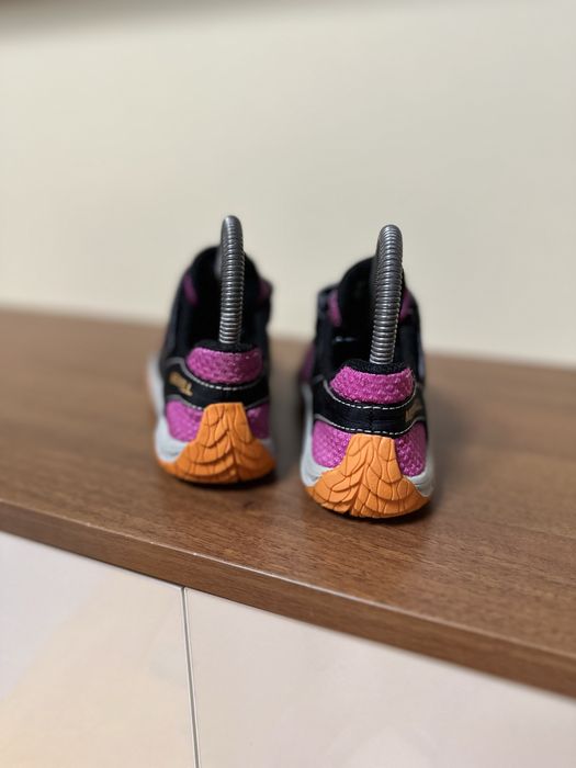 Кросівки Merrell  30 р. Кросовки