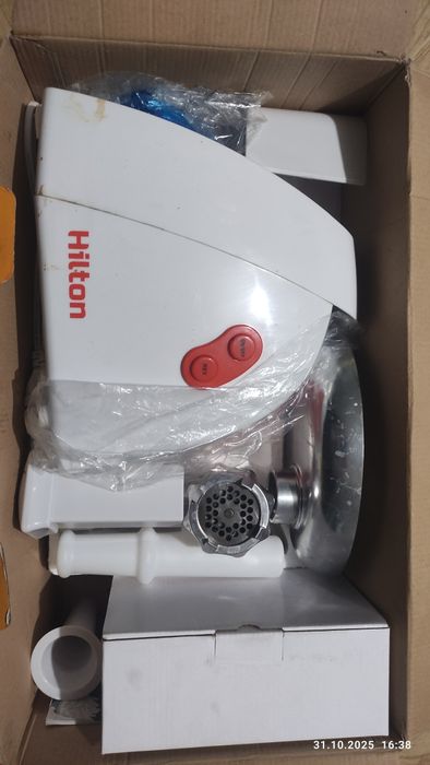 Мясорубка электрическая Hilton