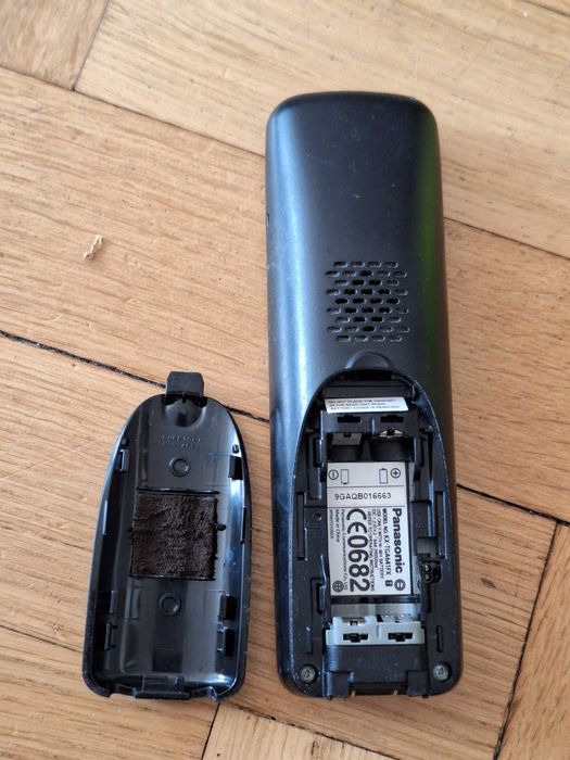 Panasonic KX-TGA461FX telefon bezprzewodowy słuchawka, baza, zasilacz