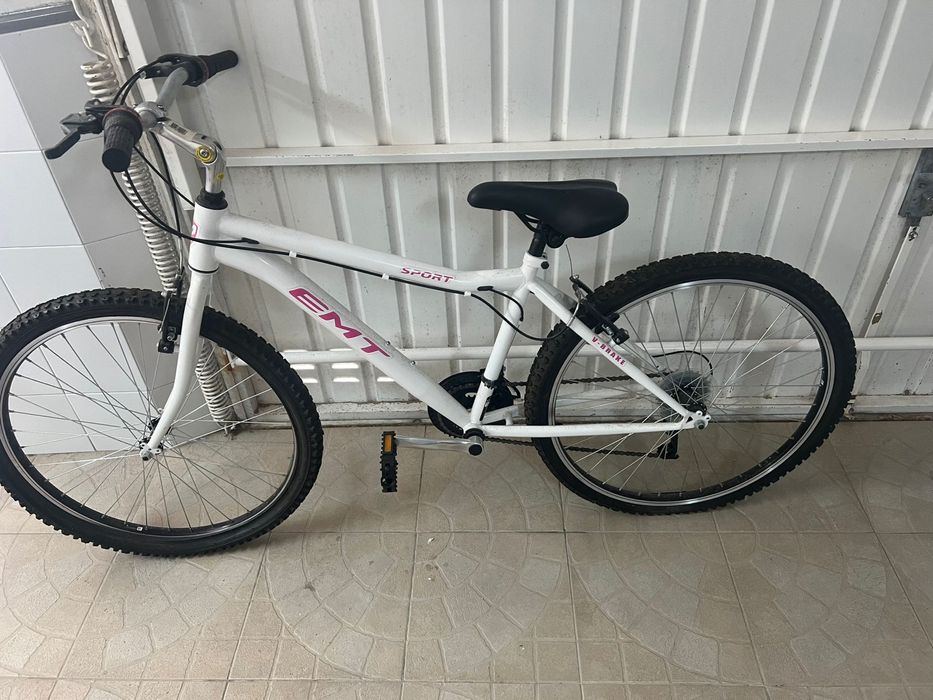 Duas Bicicletas pouquissimo usadas