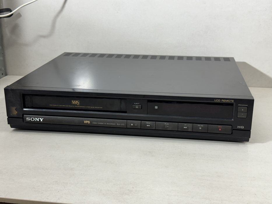 Magnetowid Sony SLV-273