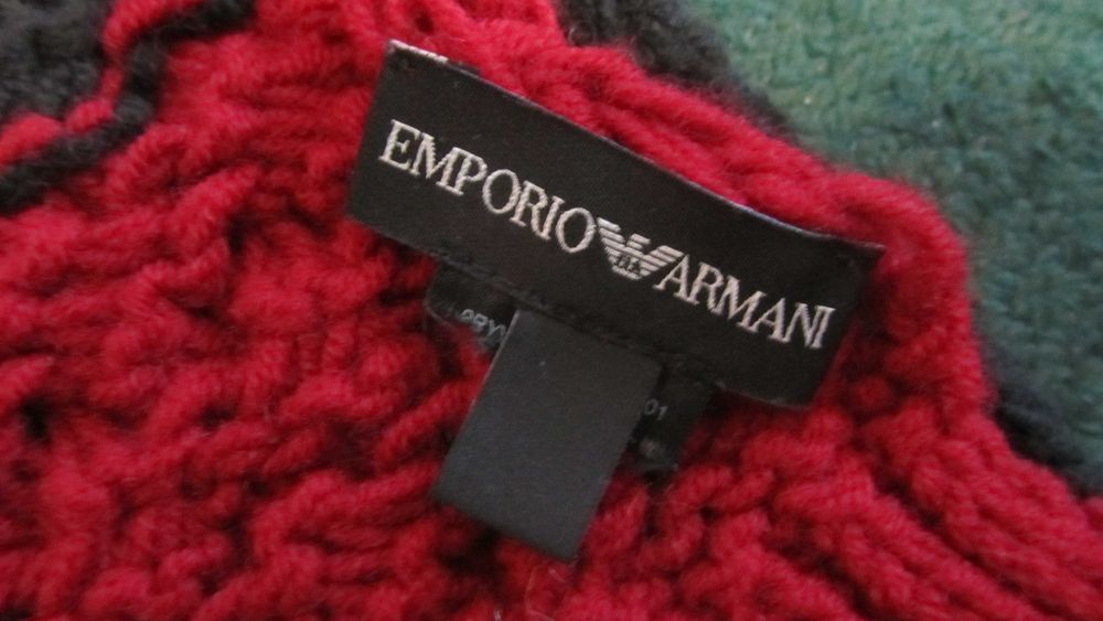 Шарф,шерсть -''ARMANI'',оригинал+ длинные перчатки.