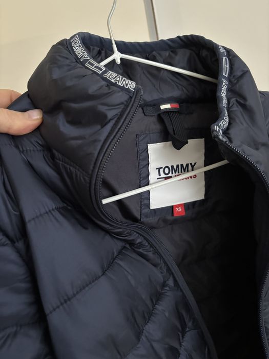 Куртка Tommy Hilfiger xs