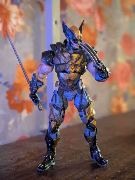 Колекційна фігурка Росомаха від Play Arts Kai, Square Enix