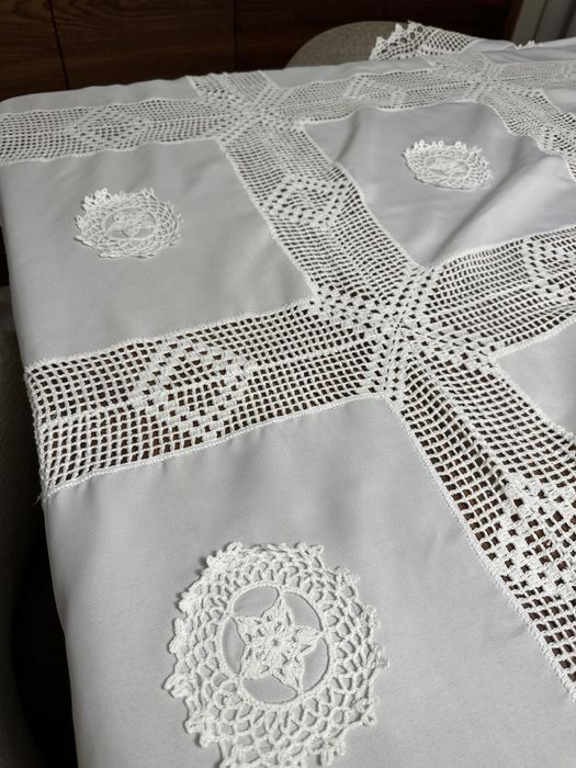 Toalha branca de renda