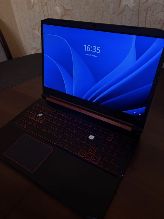 Acer Nitro 5 ноутбук