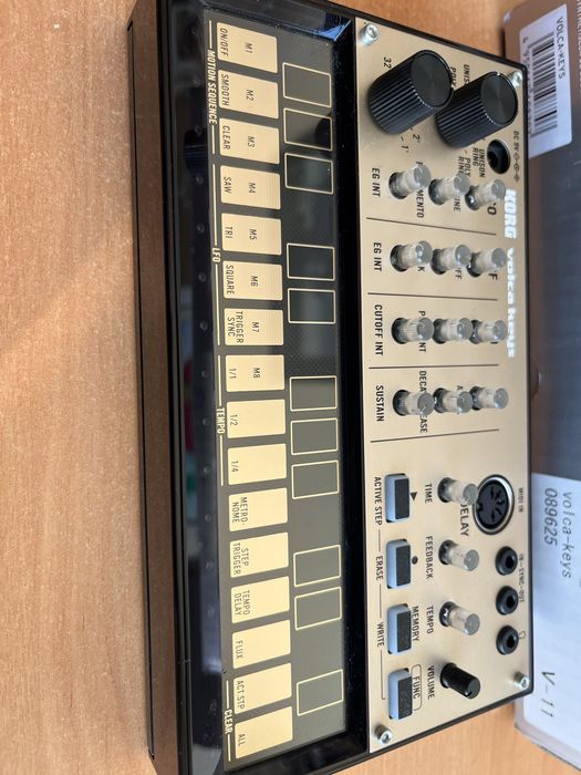 Korg Volca Keys Sintetizador Analógico