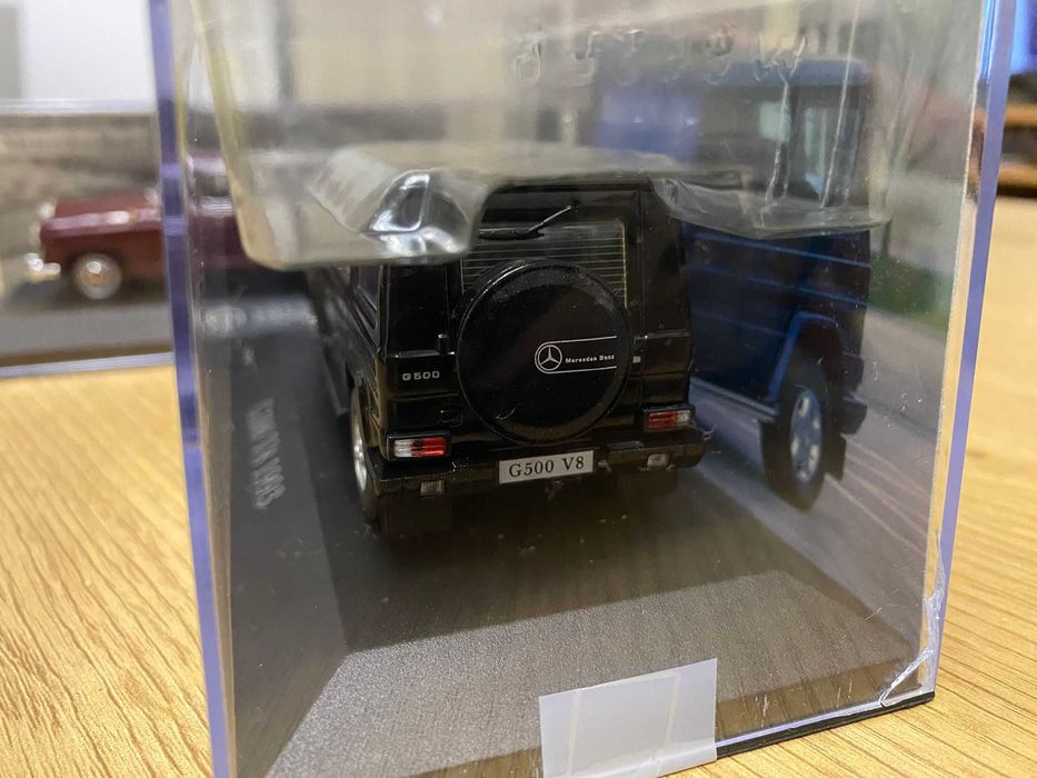 Miniaturas Mercedes-Benz 1:43 – G500 V8 1993 e 180D 1954