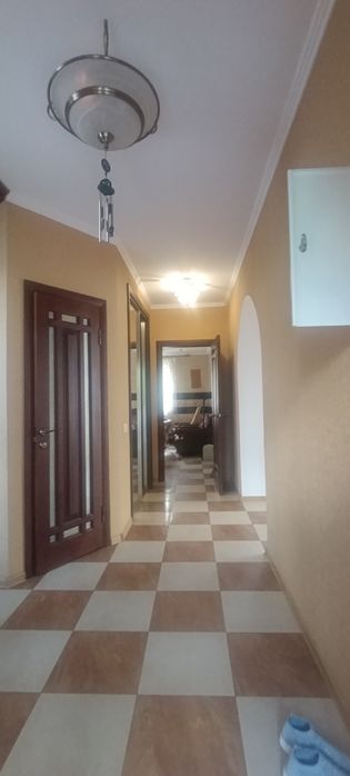 Продається будинок в мальовничому куточку с.Левків.