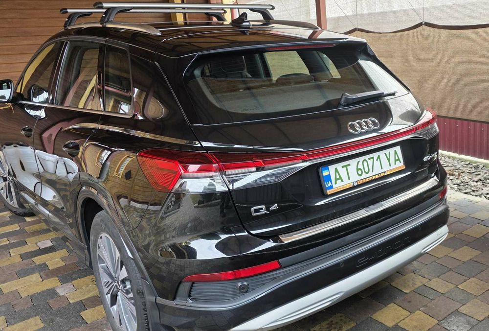 Продам Audi Q4 e-tron.40