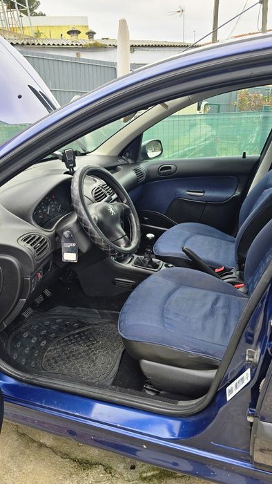 Peugeot 206 ano 2001/05