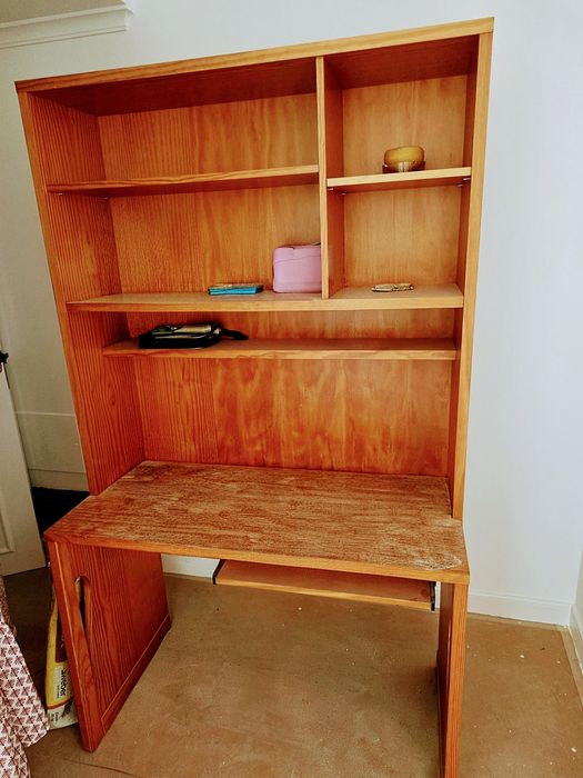 mobília de quarto - Camas Duplas com 2 colchões, Armário prateleira e mesa PC com estante