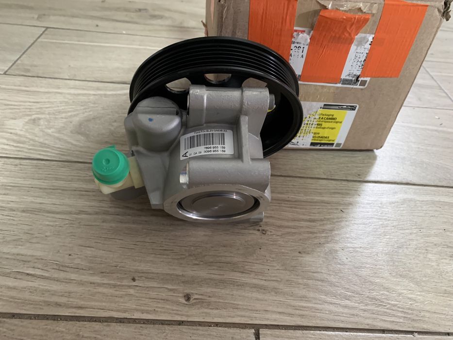 Ford f150 5.0 pompa wspomagania nowa OEM
