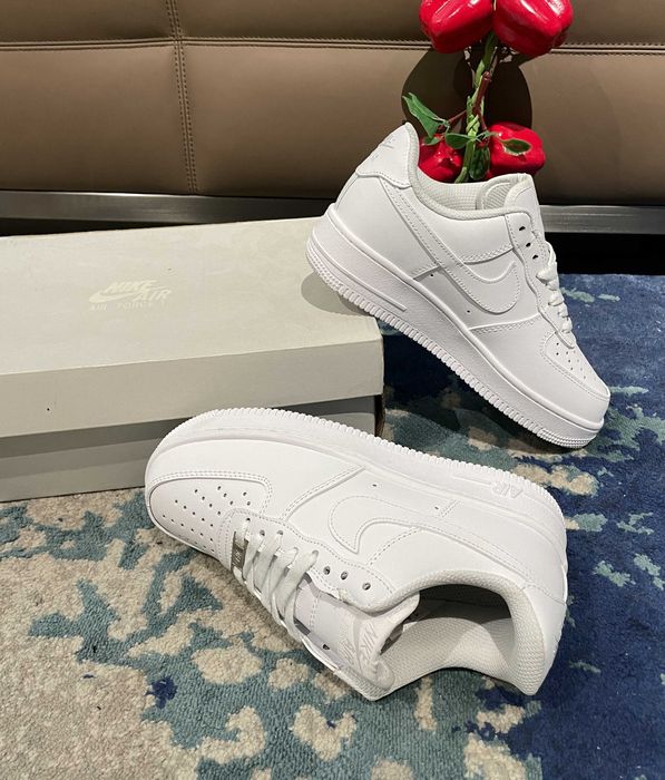Nike Air Force 1 Low '07 Biały R.46