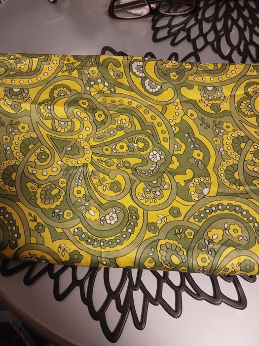 Тканини.  Крепдешин . Італія.  3м.  Сатин , паплін,  тканина на блюзку