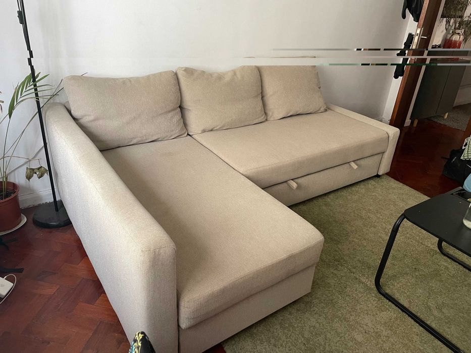 Sofá-cama FRIHETEN com arrumação