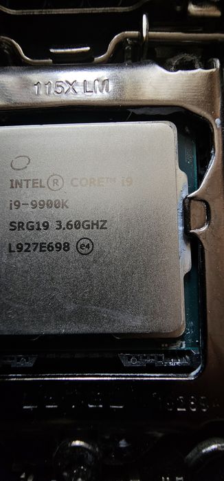 Продам Топовий комплект i9-9900K / MSI Z390 ACE / 32GB (4x8) / Macho