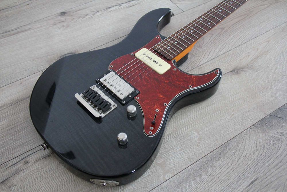 Yamaha Pacifica 611HFM
