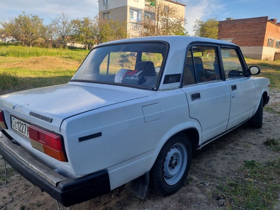 Продам Ваз 2107 1.5
