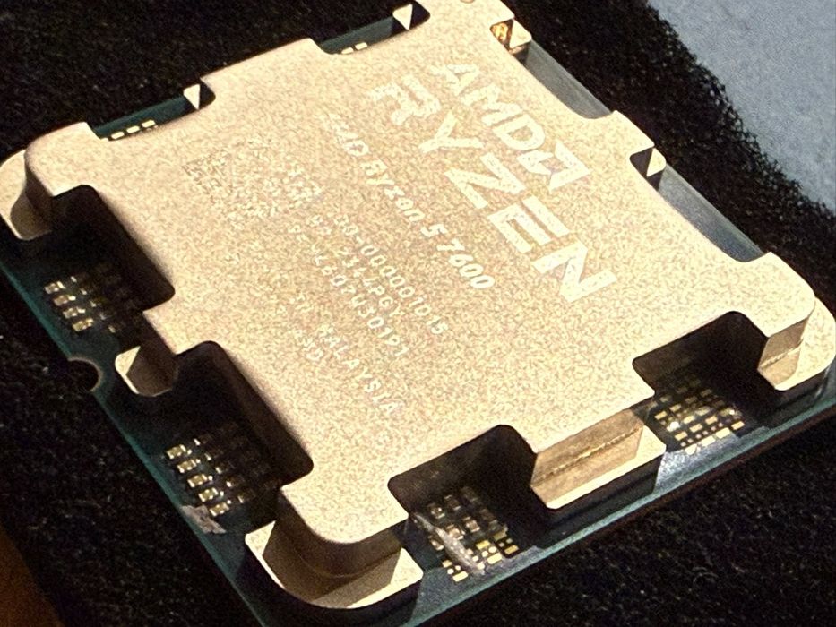 Sprzedam Ryzen 5 7600
