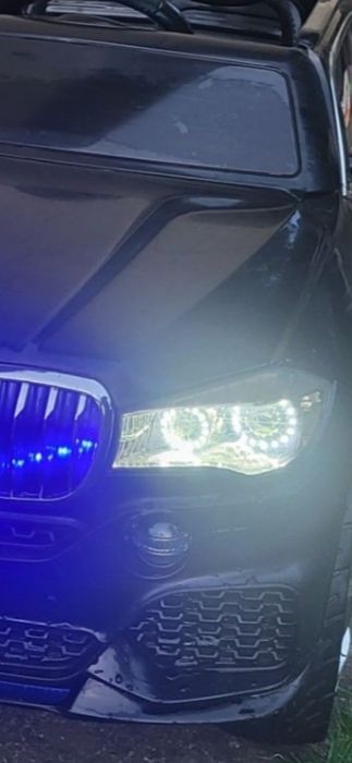 Дитячий електромобіль BMW X5!