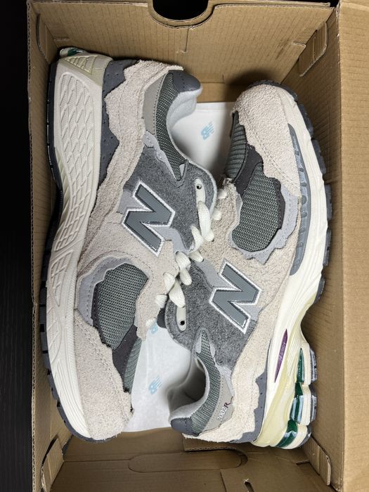 Buty New Balance 2002R