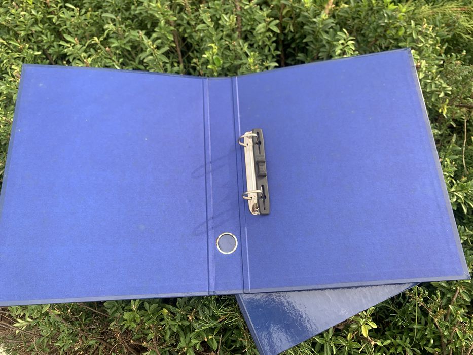 Nunca usadas; 16- Capas de arquivo, lombada media.