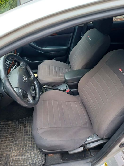 Toyota Avensis 2.2 2006r.