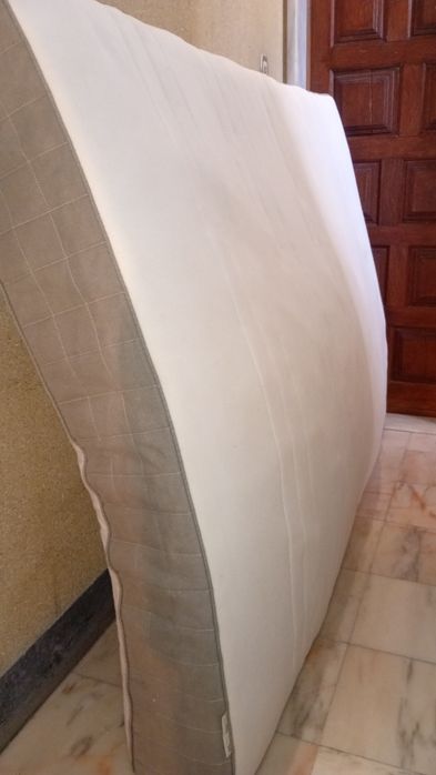 Colchão Hovag IKEA 200 x 140cm