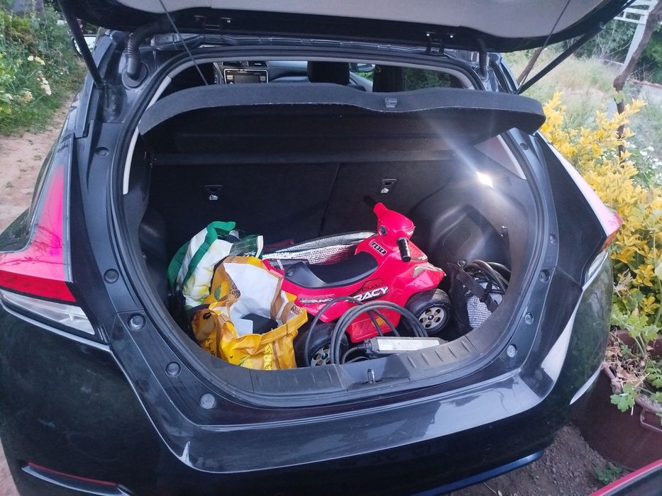 Nissan Leaf n-connecta 2018 full extras