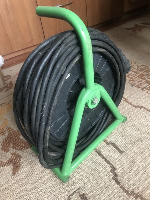 Подовжувач на котушці 50м  переноска удлиннитель