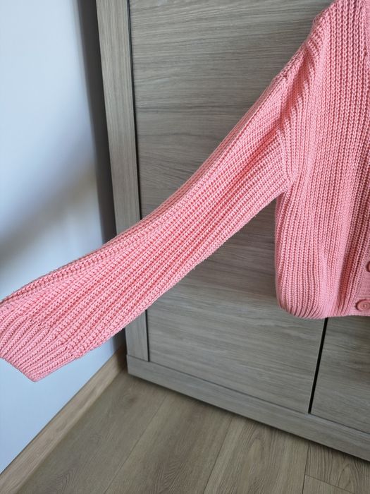 Sweter dziewczęcy rozm 140