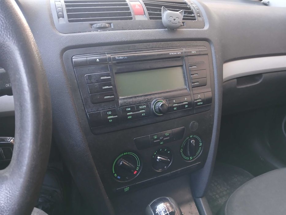 SKODA Octavia II-1,9 TDI