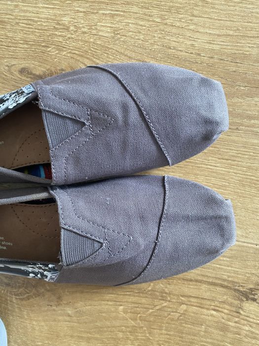 Toms tenisówki 41/42