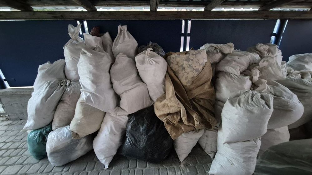 Вивіз будівельного сміття • мотлоху • старих меблів • утилізація