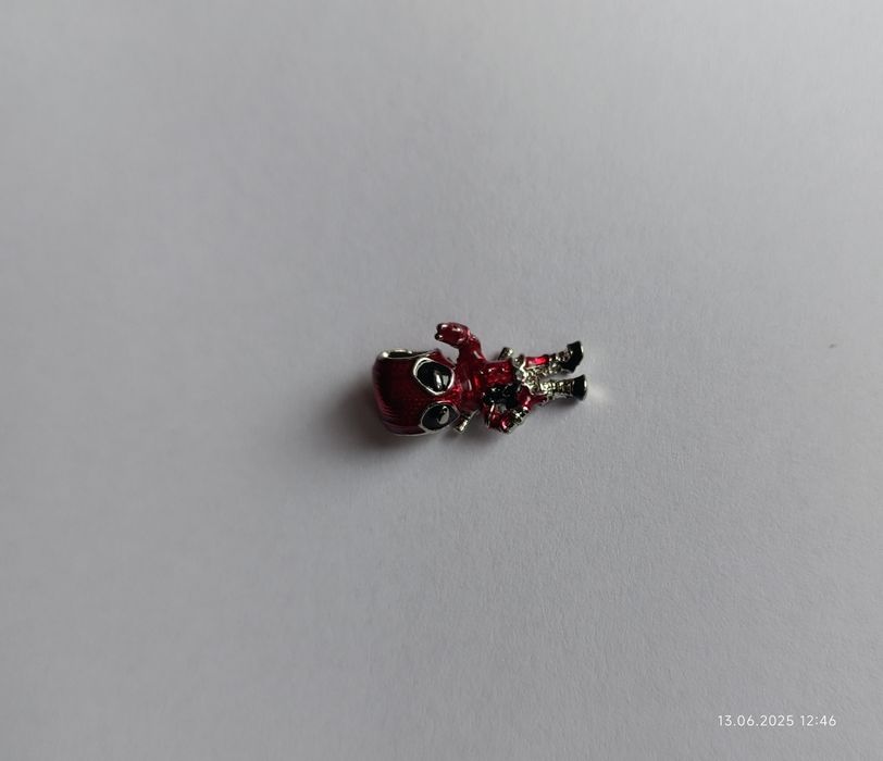 Charms zawieszka Deadpool Marvel do bransoletek typu Pandora