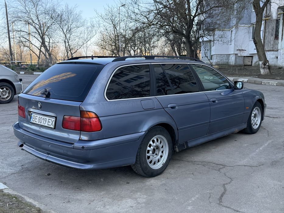 Продам BMW e39, 2.5 M57 , 2001 год