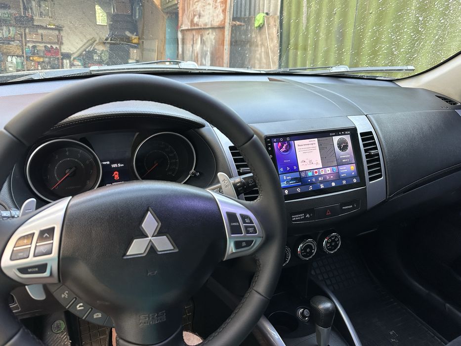 Магнитола андроїд для  Mitsubishi Outlander XL 9 дюймів, CarPlay