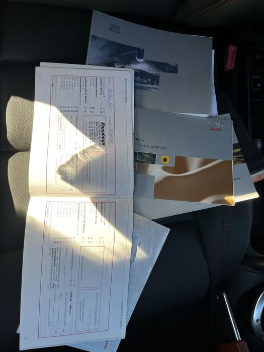 Audi tt автомобіль