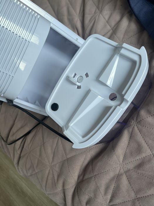 Осушитель и очиститель воздуха 2 в 1 Ruhhy 65 Вт White