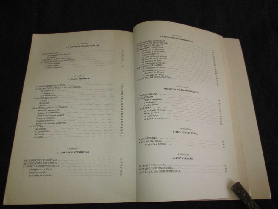 Livro Nova História de Portugal A. do Carmo Reis