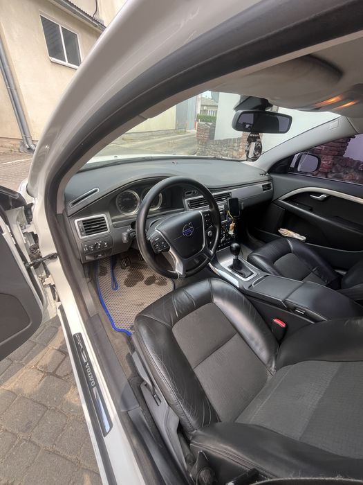 Volvo V70 2010 1,6 дизель