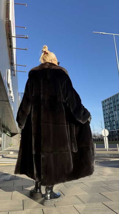 Шуба норковая новая blackglama ворот соболь 46-48-50