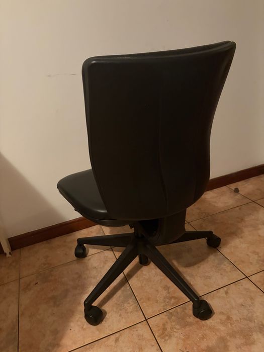 Cadeira de escritório/ Gaming simple